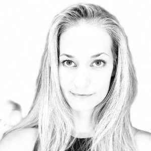 Meet your Posher, Jeanine